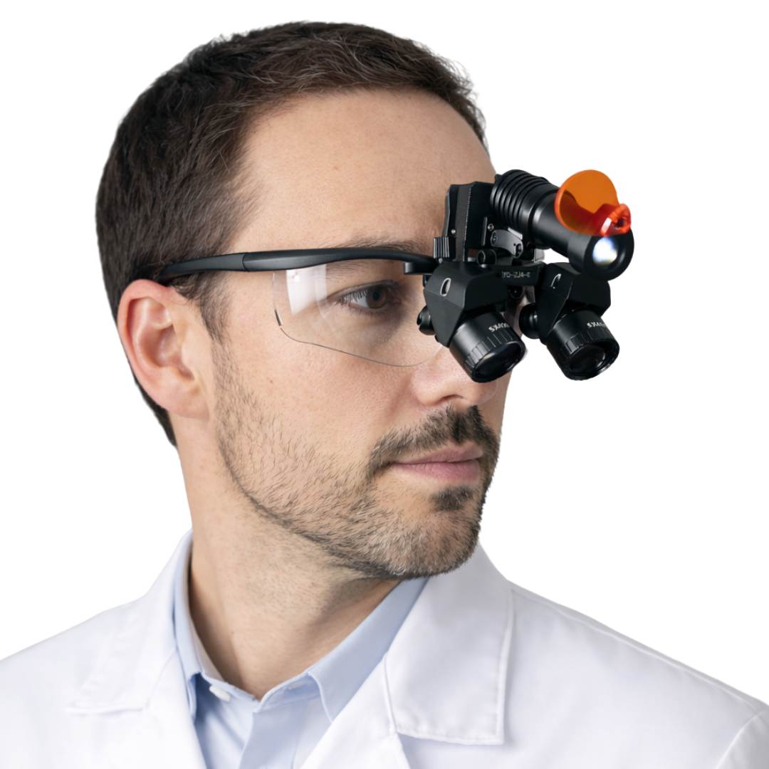 4倍〜6倍レンズと40,000ルーメンのライト付きZTルーペ